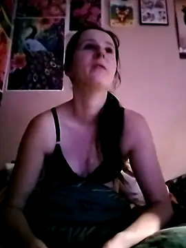 Snapshot of HardCouple33 chatting on May 2026 07:11:01 PM HardCouple33 online show from May 2026 07:11:01 PM