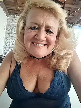 Belladama61 online show from March 2026 05:27:02 PM