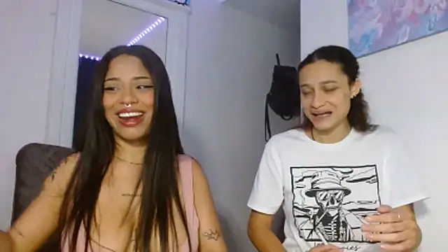 reina reina online show from April 2026 05:21:01 AM