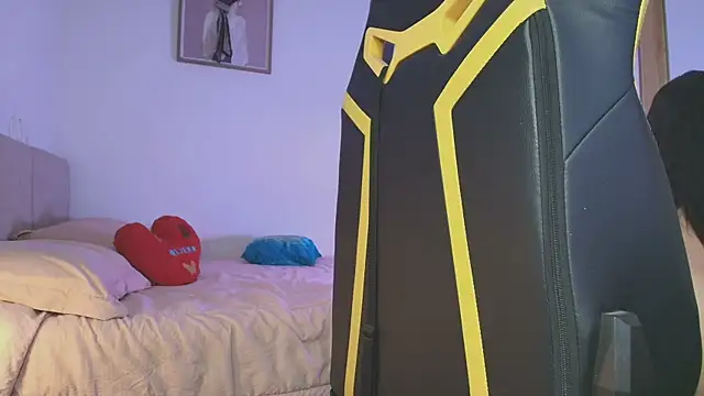 Julieta92  online show from June 2026 02:33:01 PM