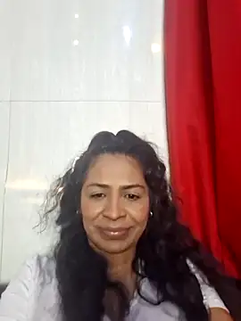 Snapshot of floresblancas chatting on October 2025 12:23:02 PM floresblancas online show from October 2025 12:23:02 PM