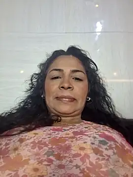 Snapshot of floresblancas chatting on October 2025 12:06:01 PM floresblancas online show from October 2025 12:06:01 PM