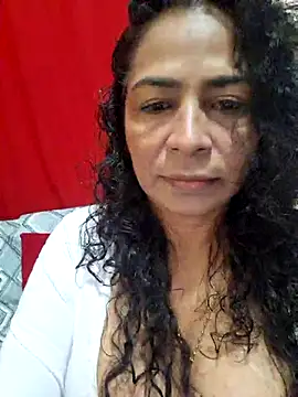 Snapshot of floresblancas chatting on July 2026 01:06:02 PM floresblancas online show from July 2026 01:06:02 PM