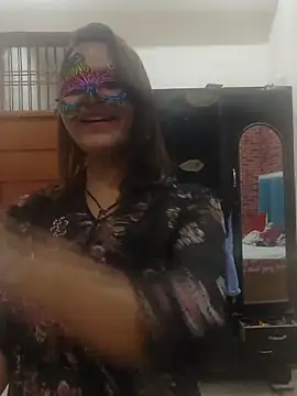 HORNYDIVYABABY online show from April 2026 11:46:02 AM