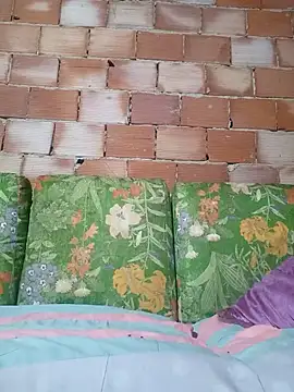 jojo1986No online show from October 2025 06:09:01 PM