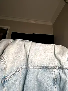 mitch kamm online show from October 2025 11:45:02 PM