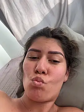 Snapshot of miss_silvia chatting on October 2025 08:35:01 PM miss silvia online show from October 2025 08:35:01 PM