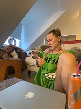 blondi2077 online show from November 2025 02:59:02 PM