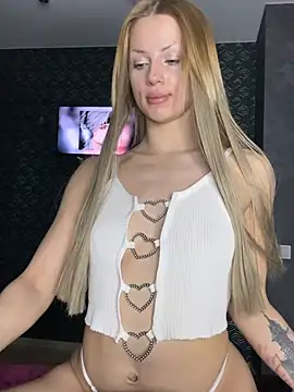 FavoriteKira online show from March 2026 03:07:02 PM