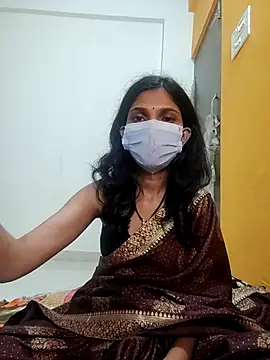 Shivani2002 online show from December 2025 02:24:01 PM