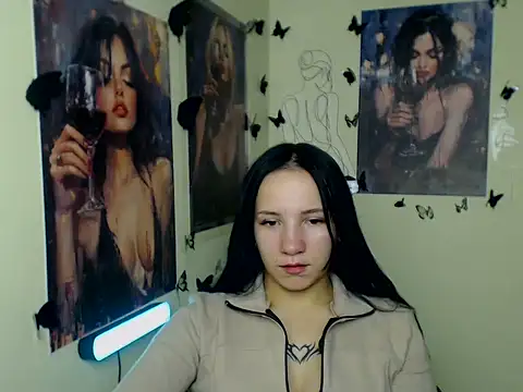 Em7MaA online show from November 2025 01:39:01 AM