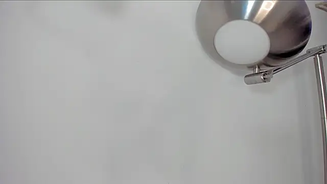 cinnia  online show from February 2026 11:07:02 AM