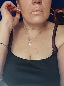 SkyInEyes4761 online show from September 2025 06:32:02 PM