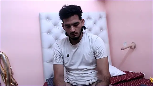 Nicolay R online show from September 2025 11:54:01 AM