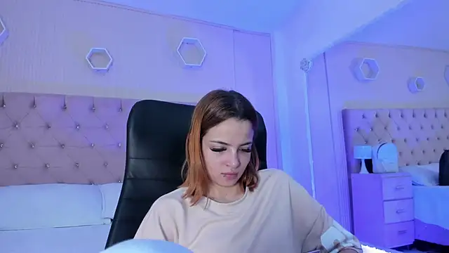 MadisonSky  online show from September 2025 01:36:02 PM