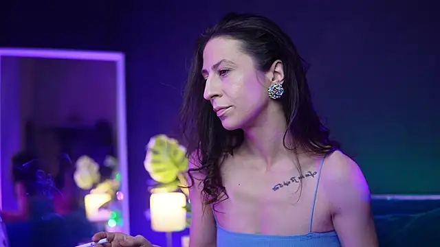 RubyRosa online show from November 2025 10:48:02 PM