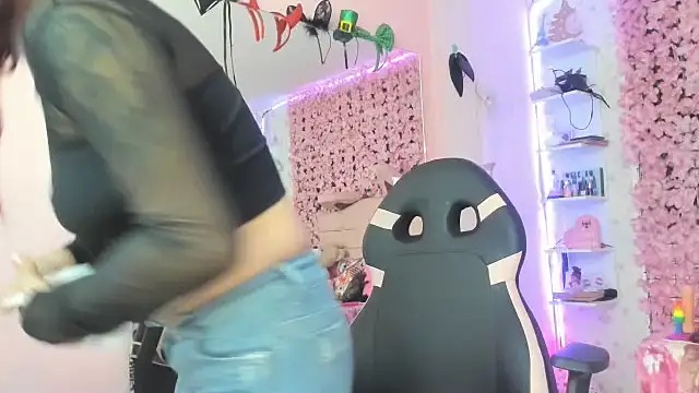 Littlecat 1 online show from October 2025 03:58:01 AM