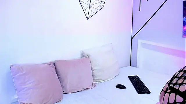 BianncaRibeiro online show from September 2025 02:20:01 PM