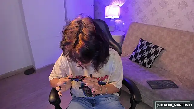 Dereck Manson online show from October 2025 11:51:02 AM