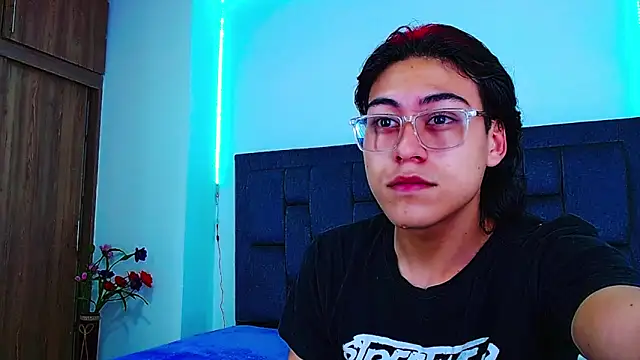 dirty model online show from October 2025 04:20:02 AM