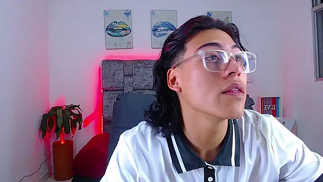 dirty model online show from October 2025 11:16:02 PM