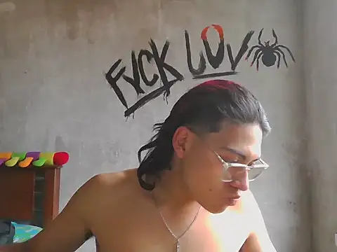 dirty model online show from February 2026 09:57:02 PM