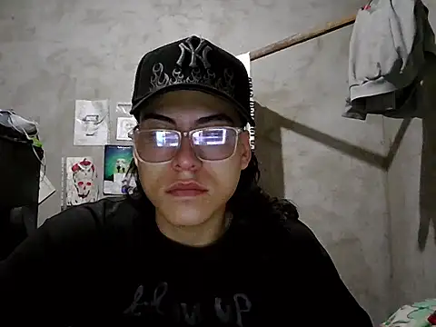 dirty model online show from April 2026 03:57:02 AM