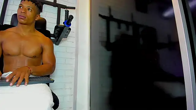 ItaloMoore online show from March 2026 12:55:01 PM