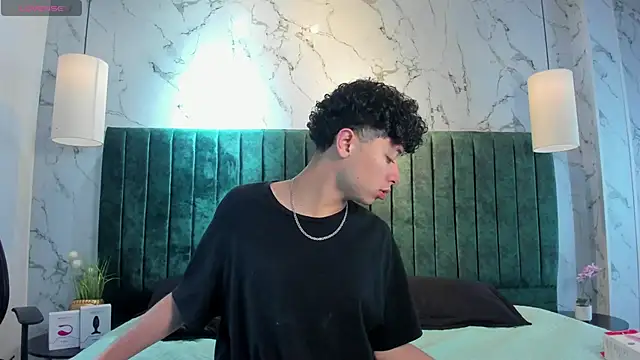 NoahDupont online show from October 2025 01:21:01 PM