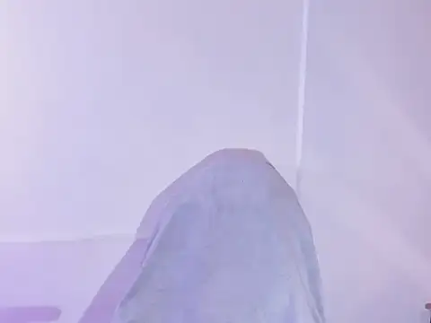 Amy Kobold3 online show from October 2025 08:39:01 PM