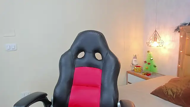 MELISSAROUGE online show from November 2025 07:59:02 PM