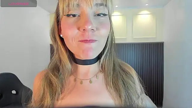 MELISSAROUGE online show from June 2026 07:42:01 PM