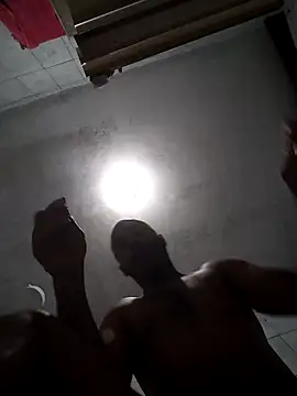 Snapshot of reisloko chatting on October 2025 10:40:02 PM reisloko online show from October 2025 10:40:02 PM