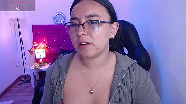 SashaGrey   online show from September 2025 01:02:01 PM