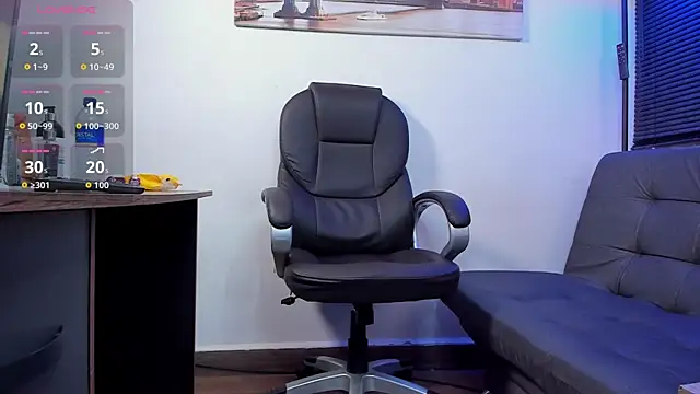 Dash Bukoski online show from September 2025 11:33:02 AM