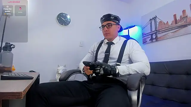 Dash Bukoski online show from October 2025 11:29:02 AM