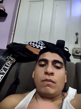 Snapshot of Rtmh1250 chatting on October 2025 02:33:01 AM Rtmh1250 online show from October 2025 02:33:01 AM