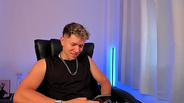 nathan blake online show from November 2025 04:00:01 PM