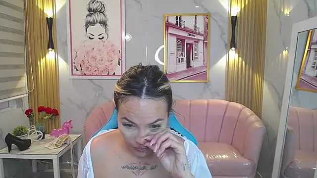 Snapshot of Jade_Jones_a chatting on September 2025 03:52:01 AM Jade Jones a online show from September 2025 03:52:01 AM