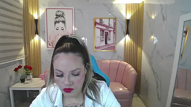 Jade Jones a online show from October 2025 03:57:01 AM