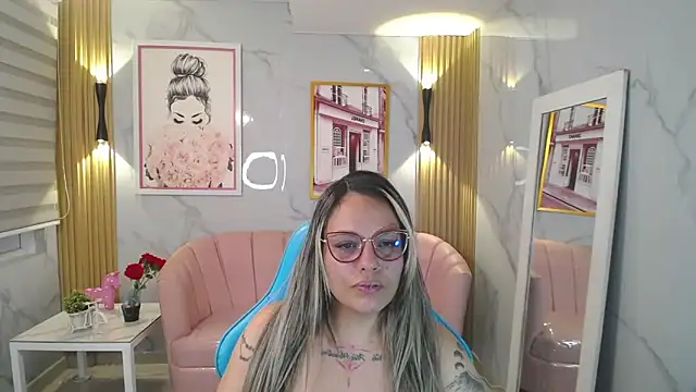 Jade Jones a online show from November 2025 03:39:02 AM