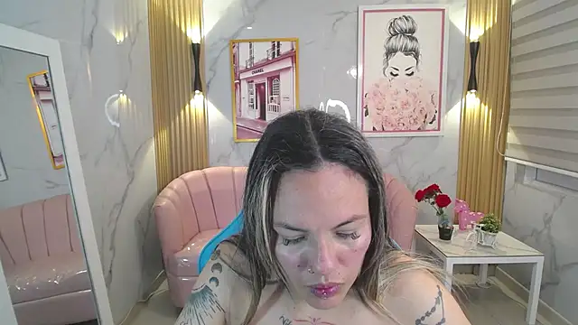 Jade Jones a online show from November 2025 03:28:01 AM