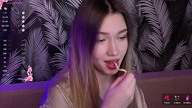 Snapshot of Yuki_Star chatting on September 2025 04:40:02 PM Yuki Star online show from September 2025 04:40:02 PM