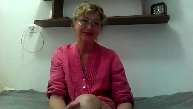 Snapshot of IrynaMolbertx chatting on September 2025 07:26:02 PM IrynaMolbertx online show from September 2025 07:26:02 PM