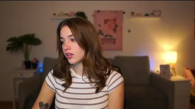 kissie cat online show from January 2026 02:19:02 PM