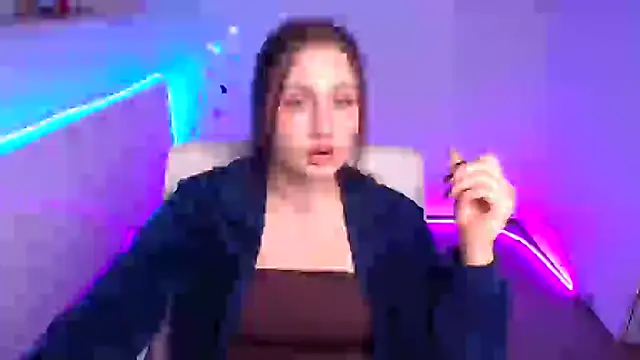 Stefanie Sweet online show from October 2025 11:35:01 AM