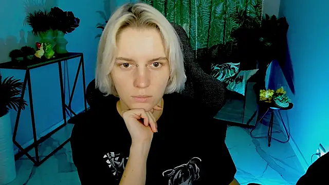 Snapshot of BethanyCloud chatting on October 2025 05:37:02 AM BethanyCloud online show from October 2025 05:37:02 AM