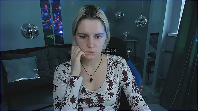 Snapshot of BethanyCloud chatting on November 2025 06:02:02 AM BethanyCloud online show from November 2025 06:02:02 AM