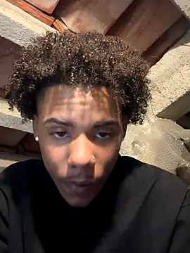 Marcossemjuiso46 online show from October 2025 10:30:02 PM