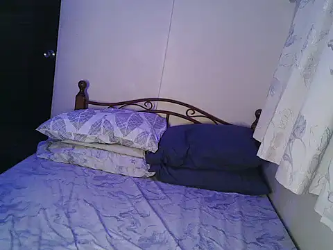 Taylor smith 0 online show from October 2025 02:02:01 PM